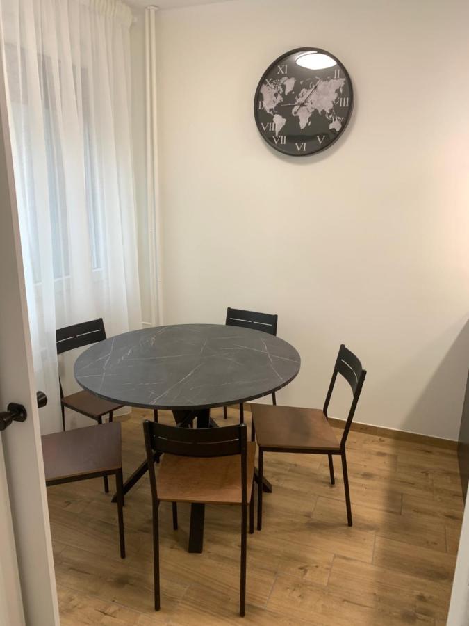 Apartment Karlovac Center Eksteriør billede