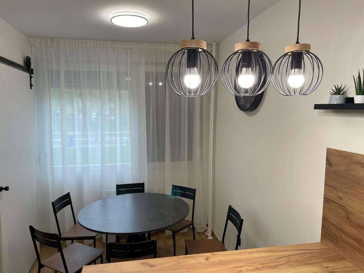 Apartment Karlovac Center Eksteriør billede