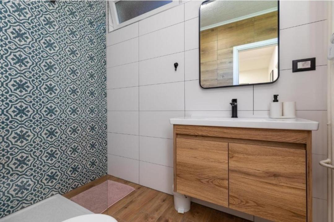 Apartment Karlovac Center Eksteriør billede